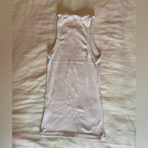 White tank top - Picture 2 of 3